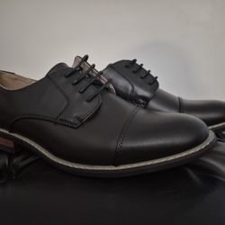 NEW IN BOX Bruno Marc Oxfords, 7.5W Men's 