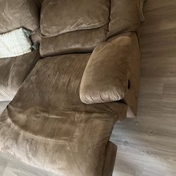 Reclining Sofa