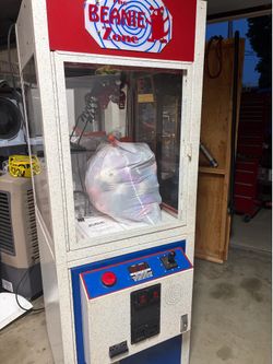 Claw machine