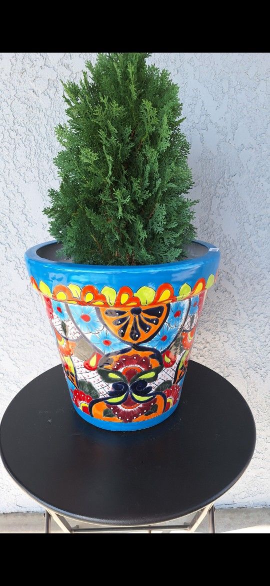 🔥🔥Sale 20% Off Talavera Pot XL 🔥🔥 Artesanía Mexicana 🇲🇽 In Norwalk Ca 90650. Estamos Abiertos Todos Los Días De 9am A 7pm. Precio Varía.