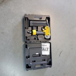 Dewalt  18     For base  Work New  Condition 