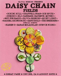 GA bracelet Daisy Chain Fields