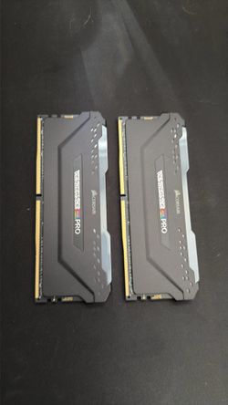 Corsair Vengeance Pro RGB 32gb ( 2x 16gb)