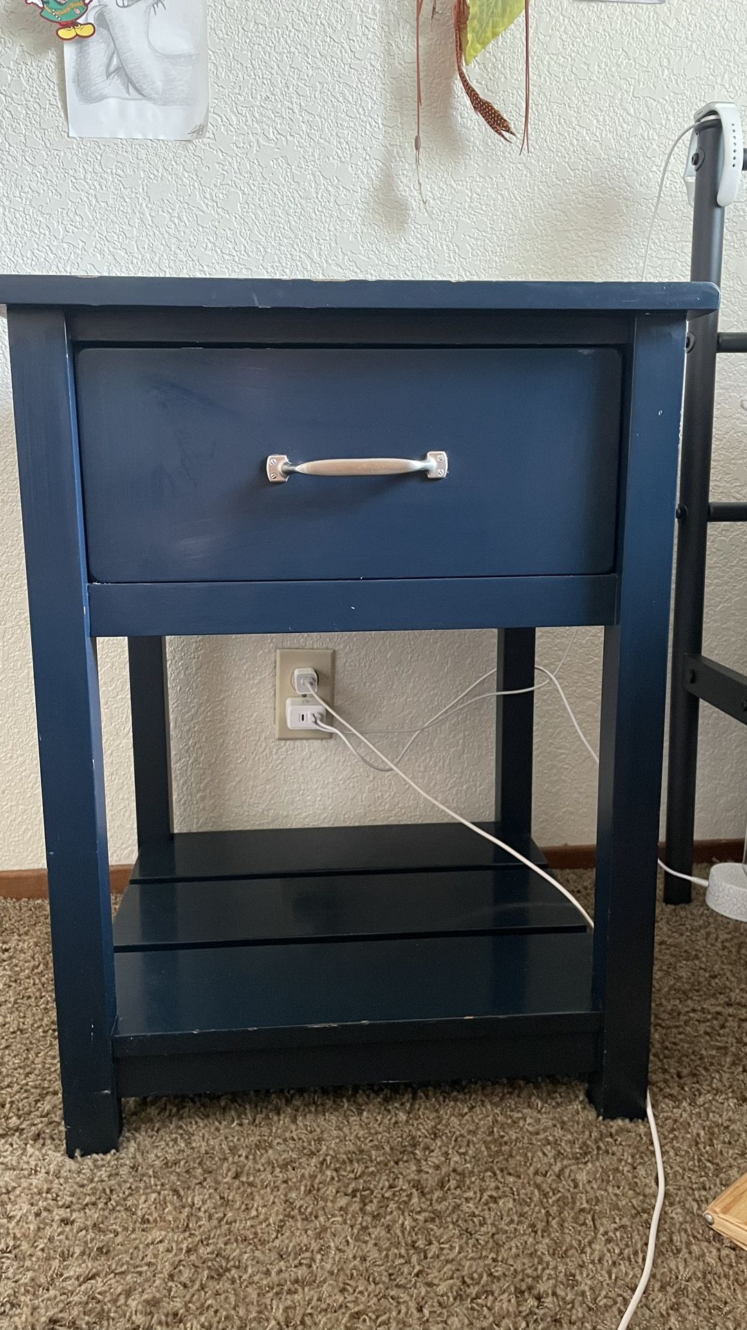 must go! nightstand