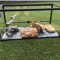 50 Gallon Reptile Tank For Chameleons, Lizards And Snakes