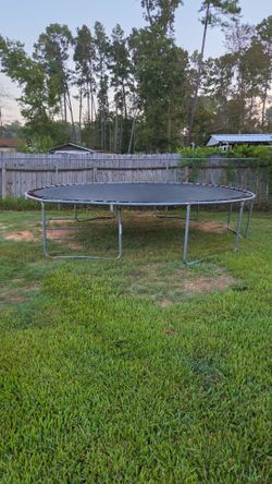 Trampolin