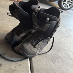 Forum 9.5 snow Boarding Boots