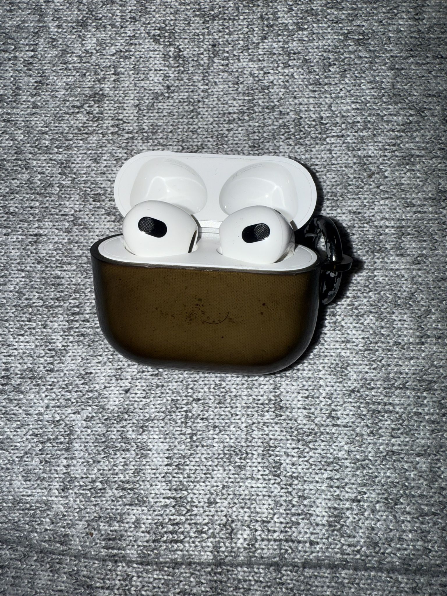 AirPods 3 With Charger 