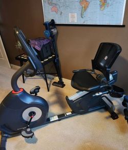 Schwinn 270 recumbent stationary bike