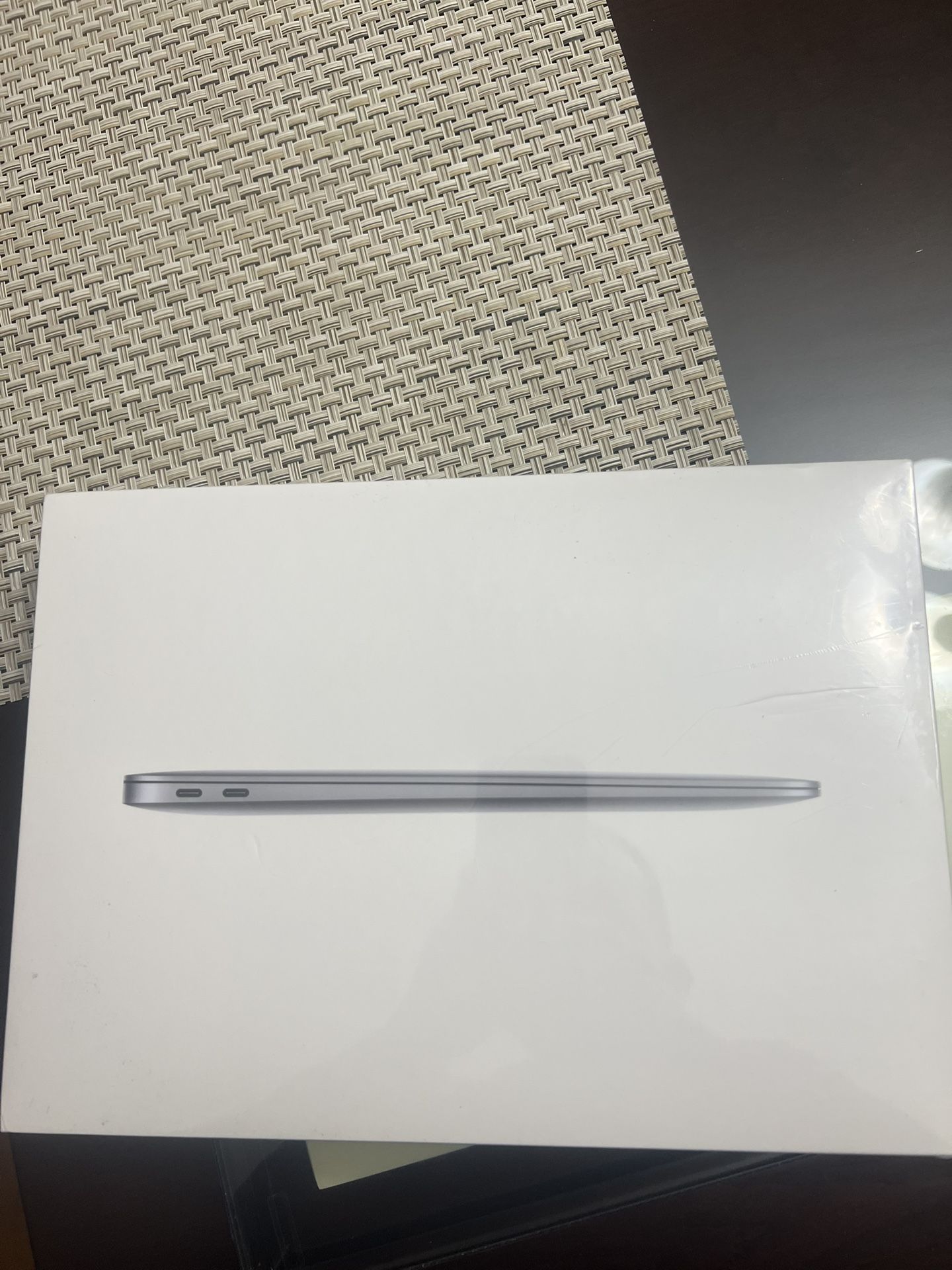 13 Inch MacBook Air Apple M1chip