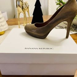 Banana Republic High Heels 