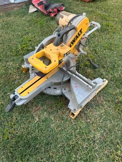 Dewalt miter saw