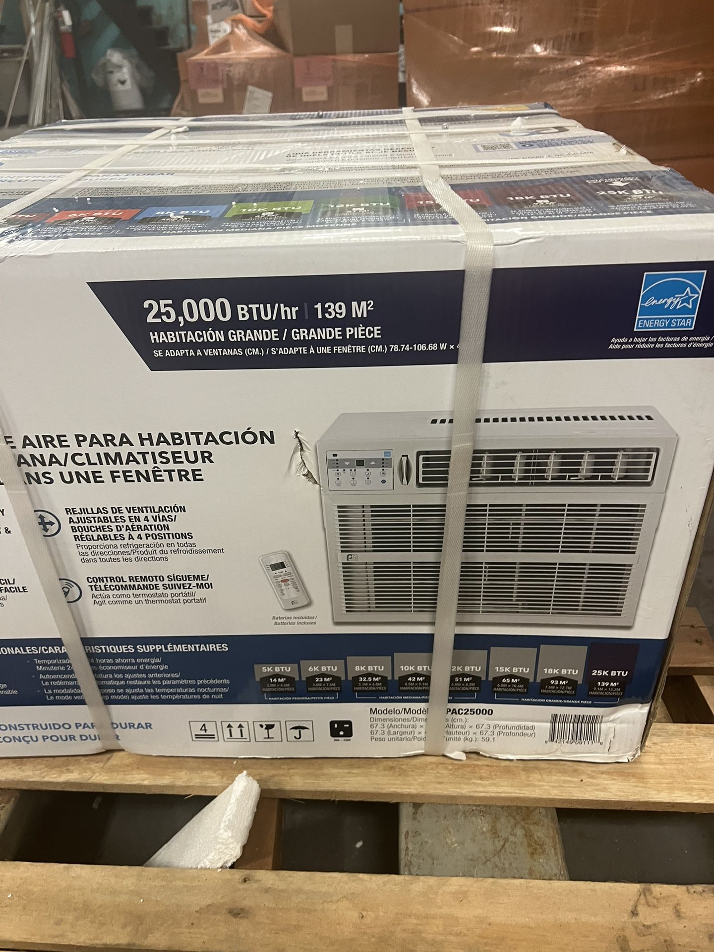 New In Box Smart 2 Ton Ac 25,000btu Window Unit