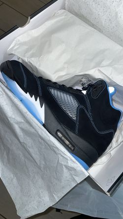 Retro 5 university blue size 11 men