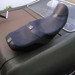 Mike Corbin Motorcycle Seat For BMW Road Cruiser/ Bagger.