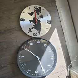 2 Ikea Clocks