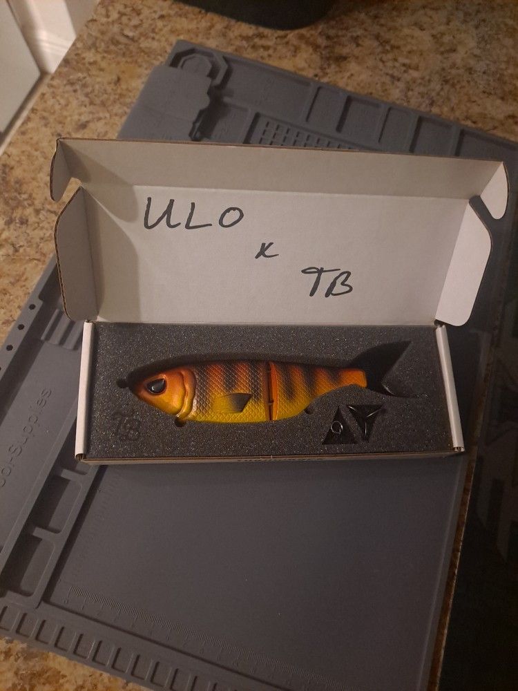 Throwback Baits X ULO Uncle Larry Outdoors Metro Glide Swimbait Glide Mayan Cichlid 