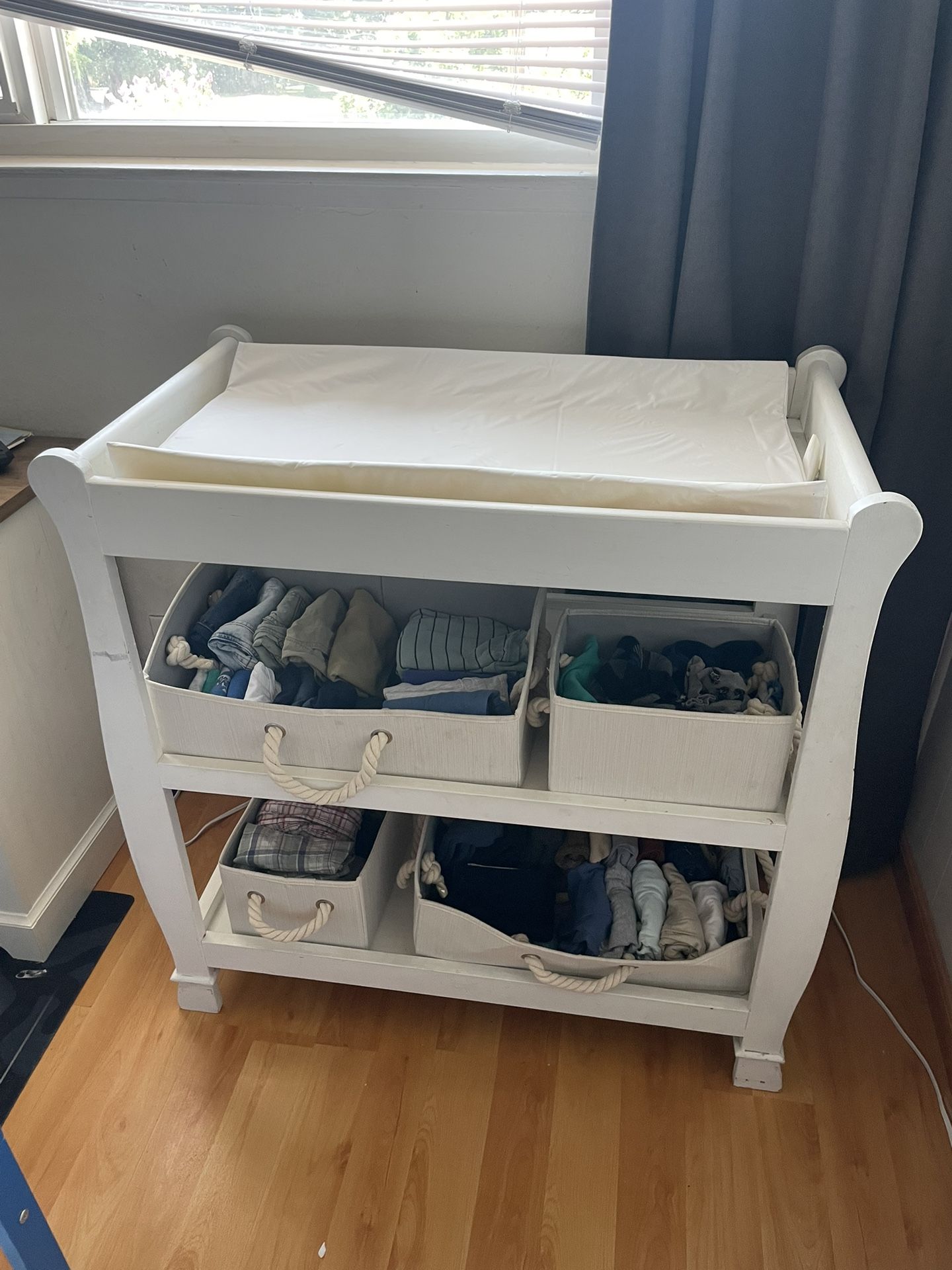 Children Infant Changing Table With Pad