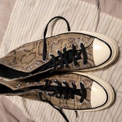 Mens   Hi Top  Converse 