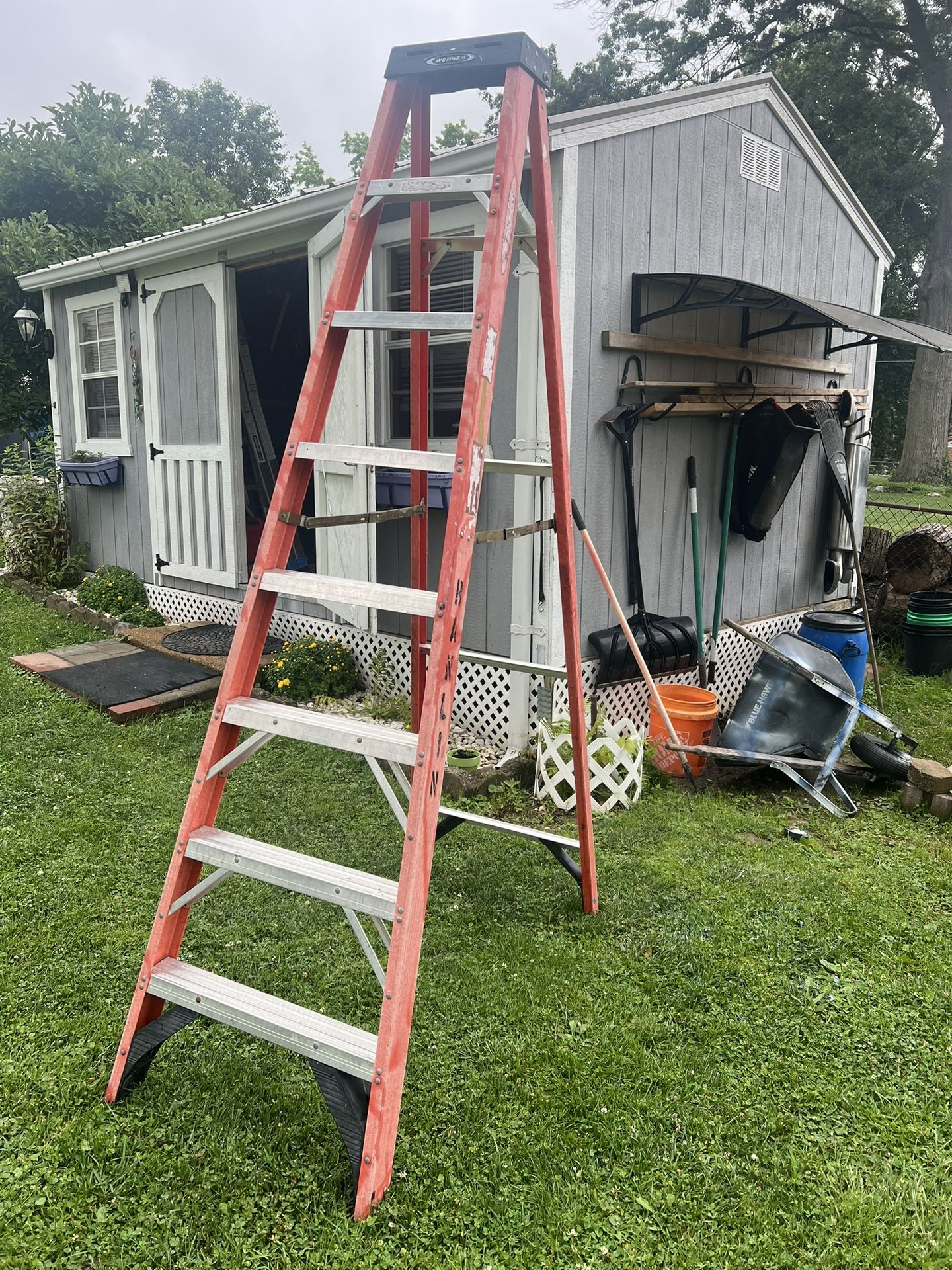 8 Ft Ladder