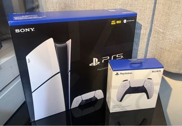 PS5 Slim Console 1TB Costco Bundle
