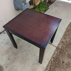 End Table / Night Stand
