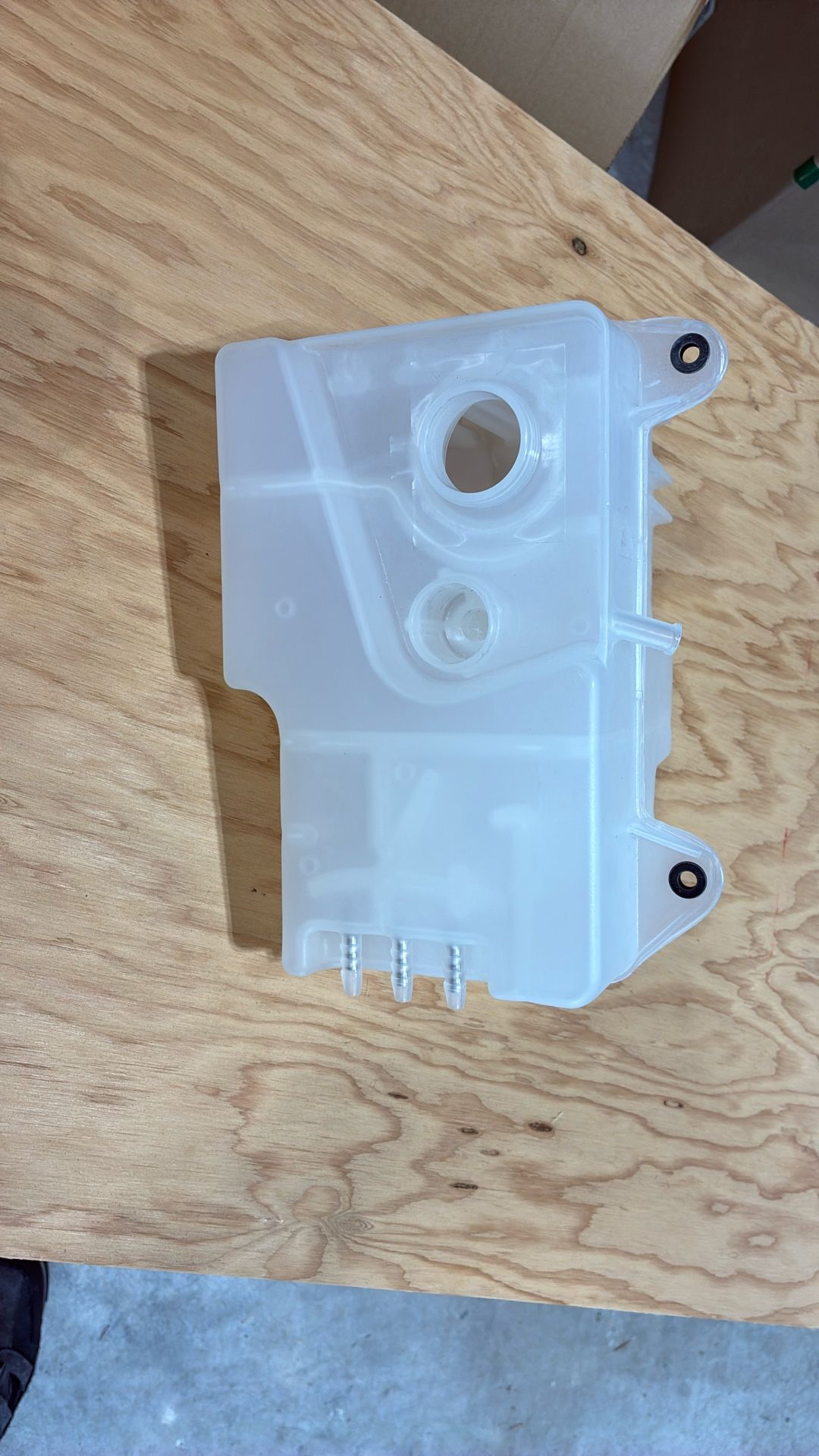 Volvo Penta D3-150 Expansion Tank