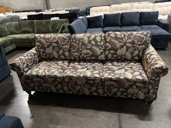 Miroa Vintage sofa