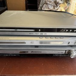 Vintage dvd players - used