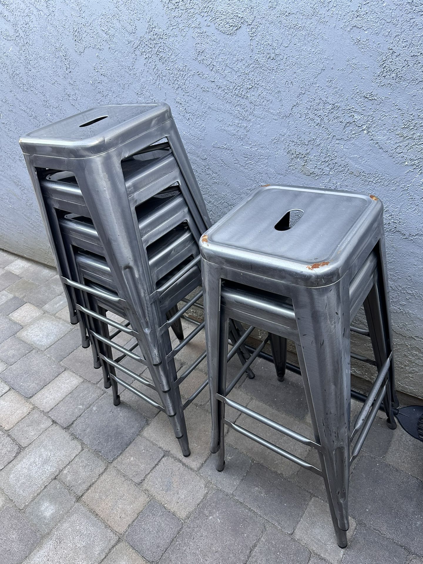 Indoor/outdoor Metal Bar Stools 