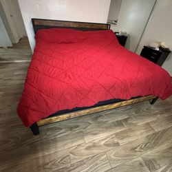 King mattress And Bed Frame! Like NEW! $200