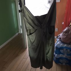 Green Prom Dress 25$