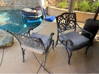 Free - Set of 8 chairs