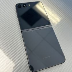 Samsung Galaxy Z Flip 5 5G 256Gb unlocked