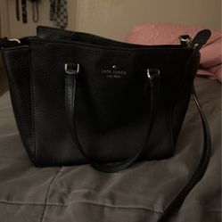 black kate spade purse 