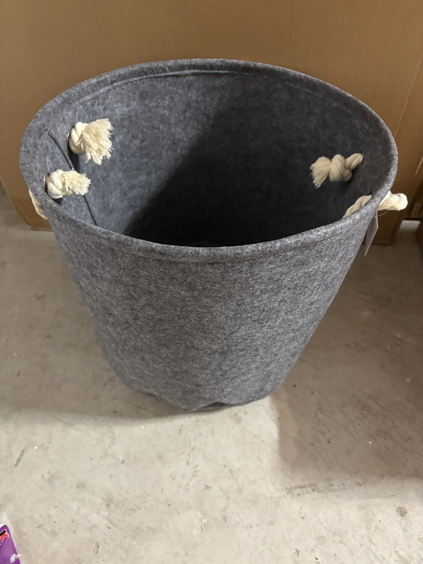 New Basket W Handles 15x14