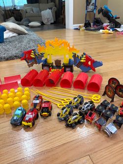 Boom city racers set