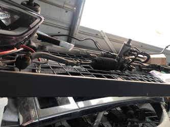 Hyundai Veracruz steering rack.