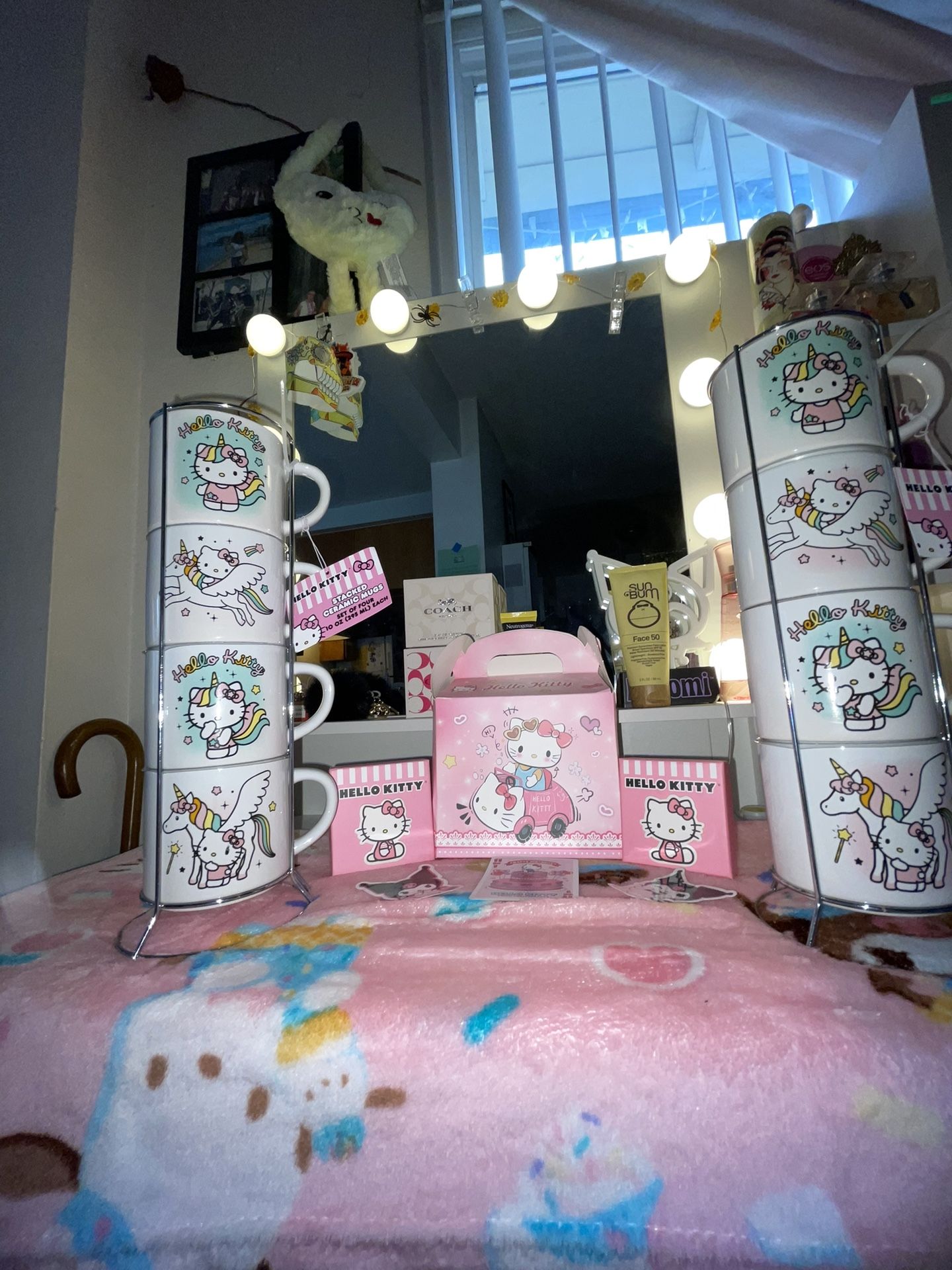 Sanrio Hello Kitty Unicorn Fantasy Stars 4 Pack Ceramic Mug Stack, 10 Ounces