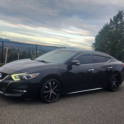 2017 Nissan Maxima