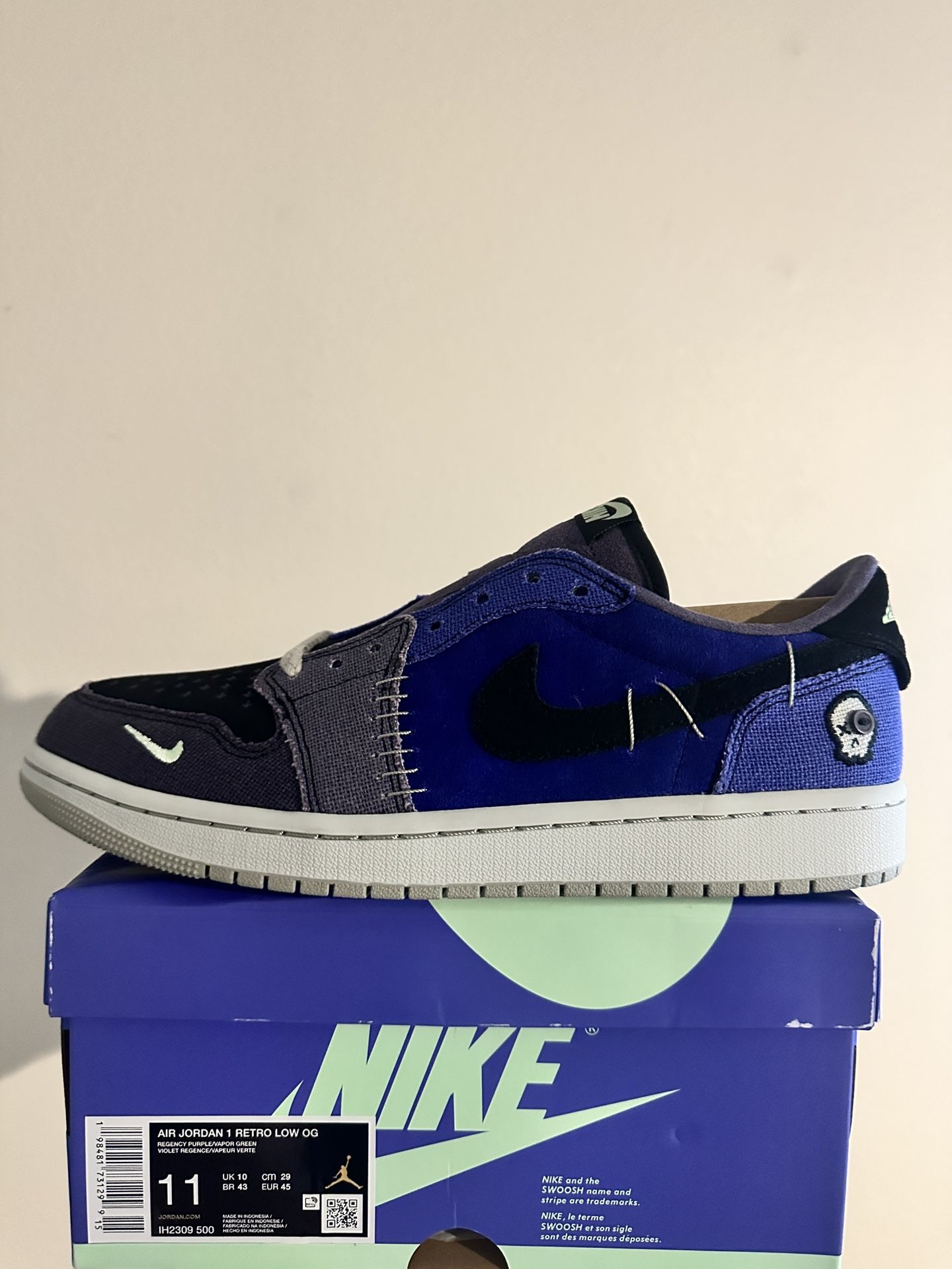 Men Jordan Retro 1 Low Size 11 Zion 