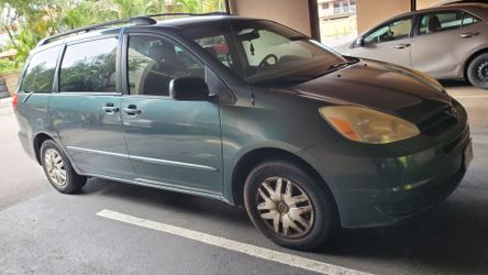 2004 Toyota Sienna