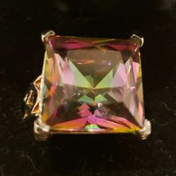 New Beautiful Rainbow Topaz Ring
