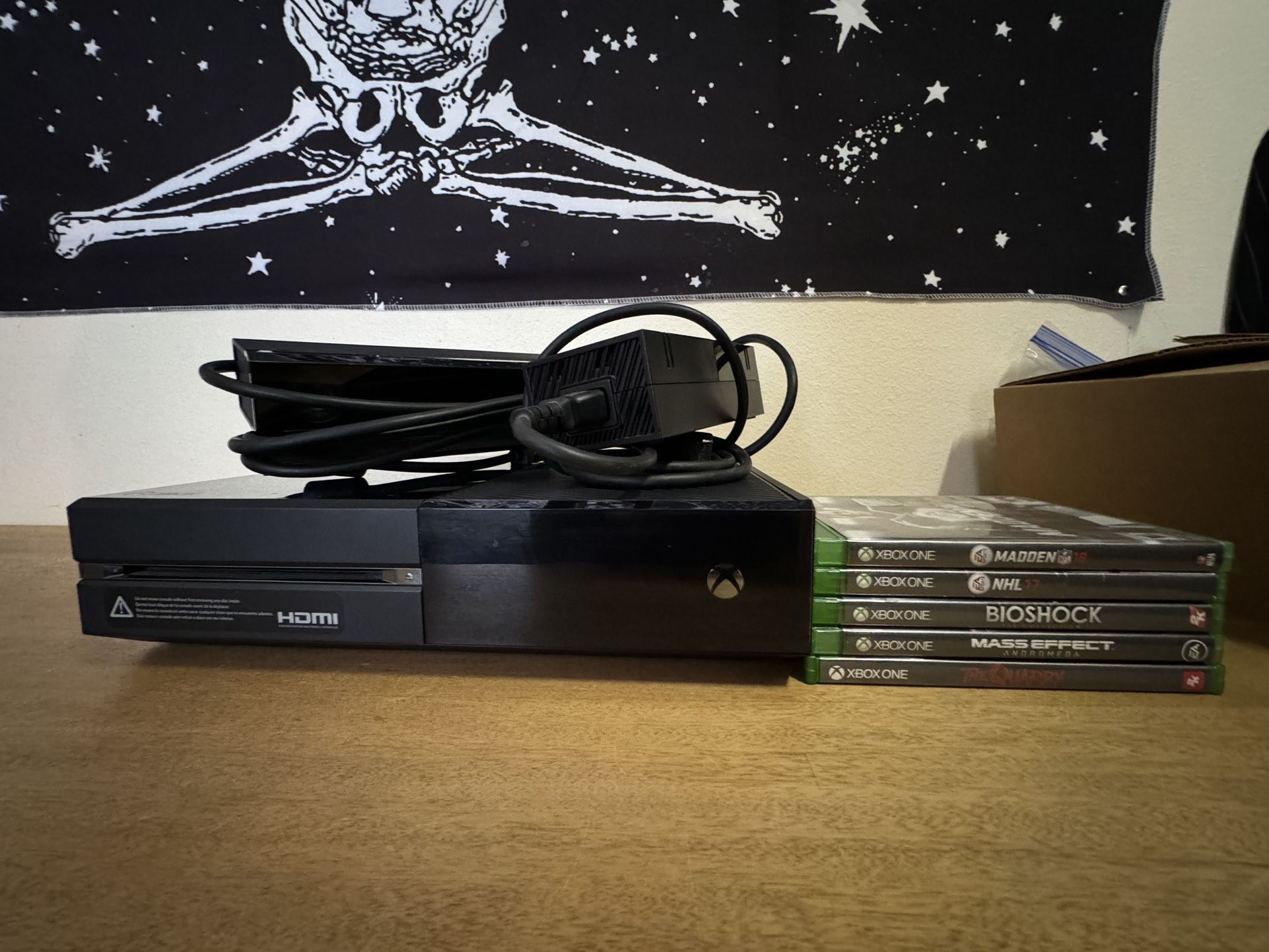 Xbox One With Games And Kinect!