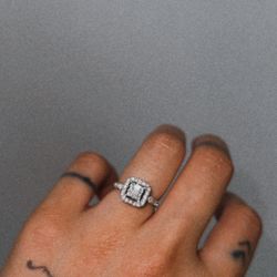 1/3ctw Diamond White Gold Ring