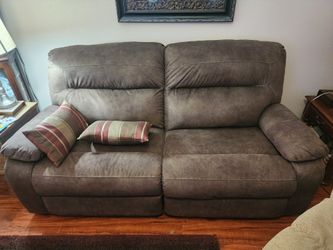 Reclining Love Seat