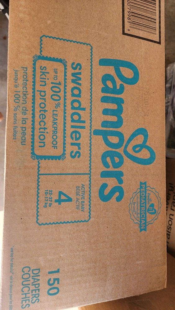 Unopened Box Size 4 Diapers Pampers