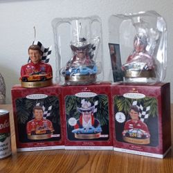 Vintage NASCAR 1997 To 1999 Hallmark Bill Elliot Richard Petty Jeff Gordon New Inbox Statue Ornaments