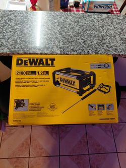 Pressure Washer Dewalt Electric