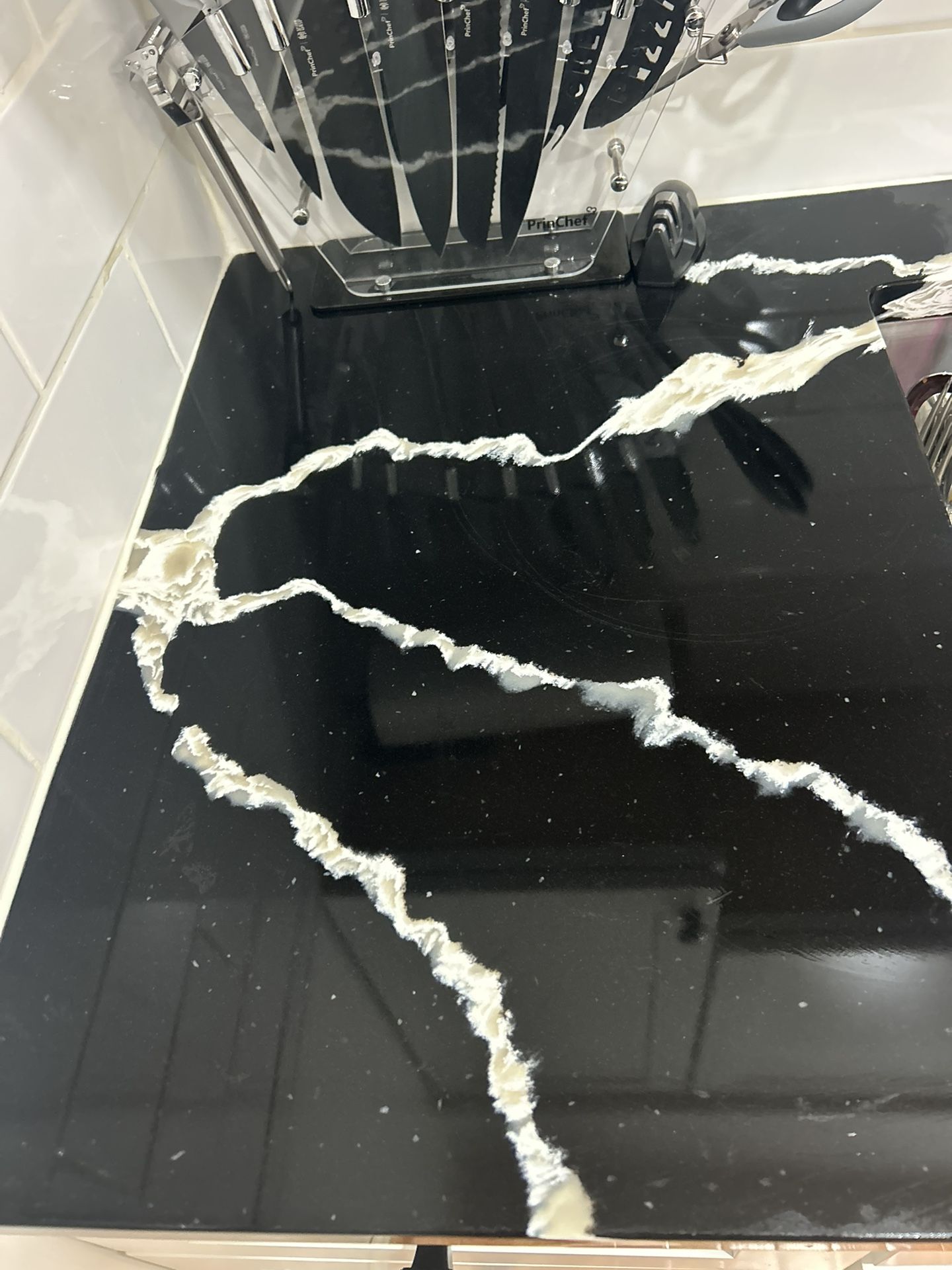Half slab of quartz color CALACATTA